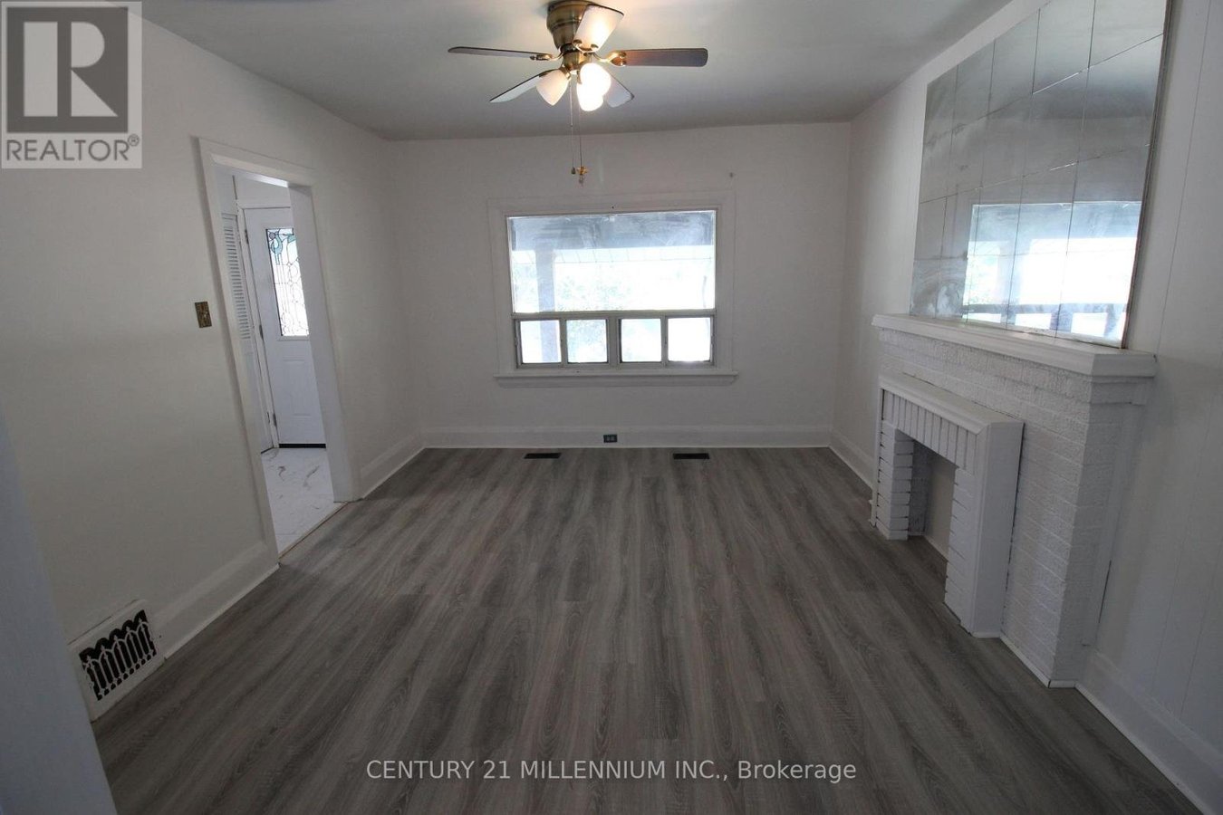 18 GLENVALLEY DRIVE - Photo 5