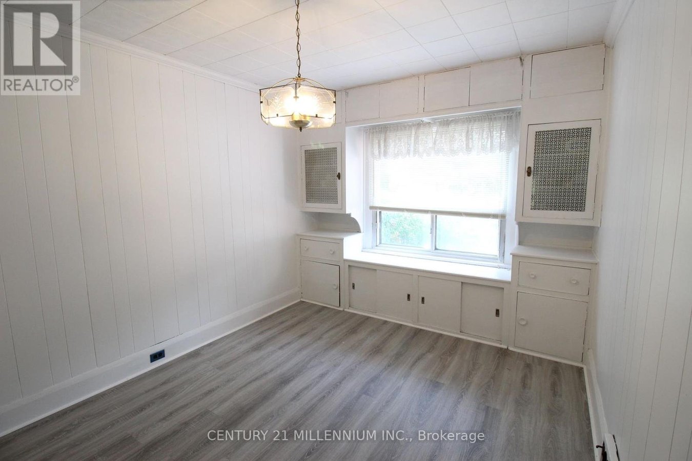 18 GLENVALLEY DRIVE - Photo 9
