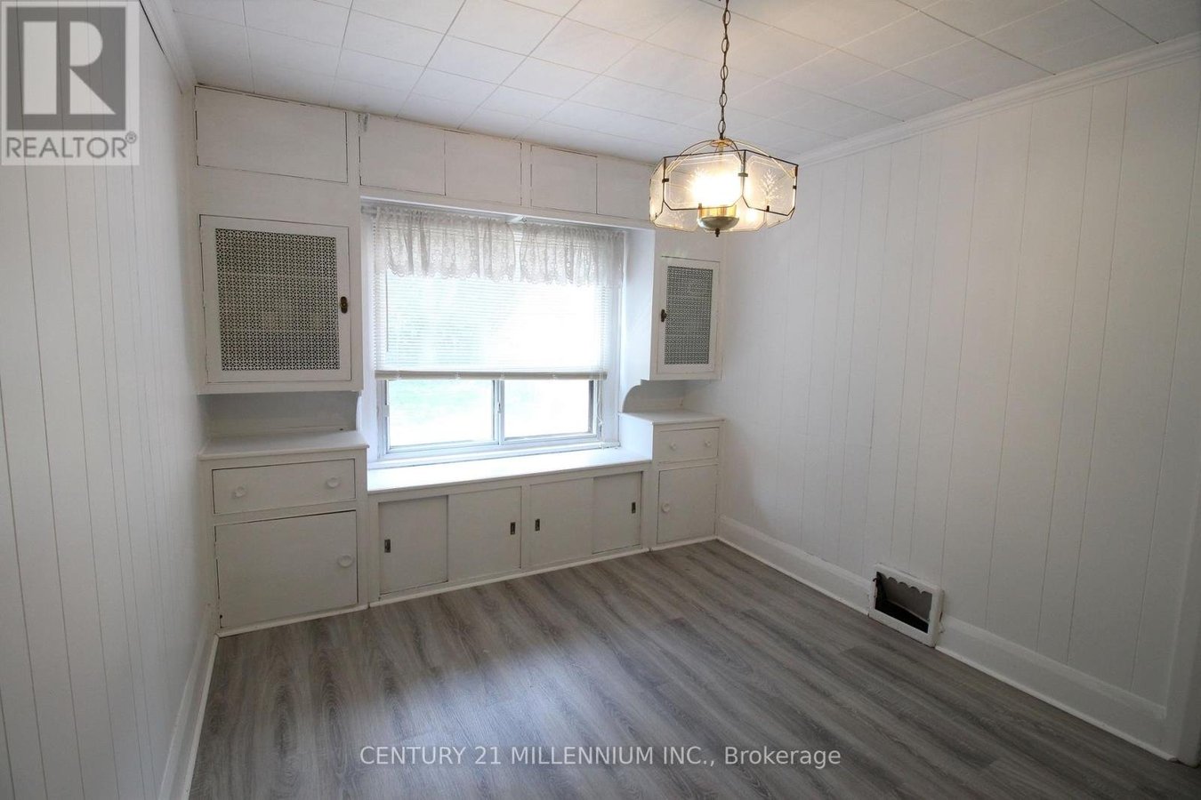 18 GLENVALLEY DRIVE - Photo 10