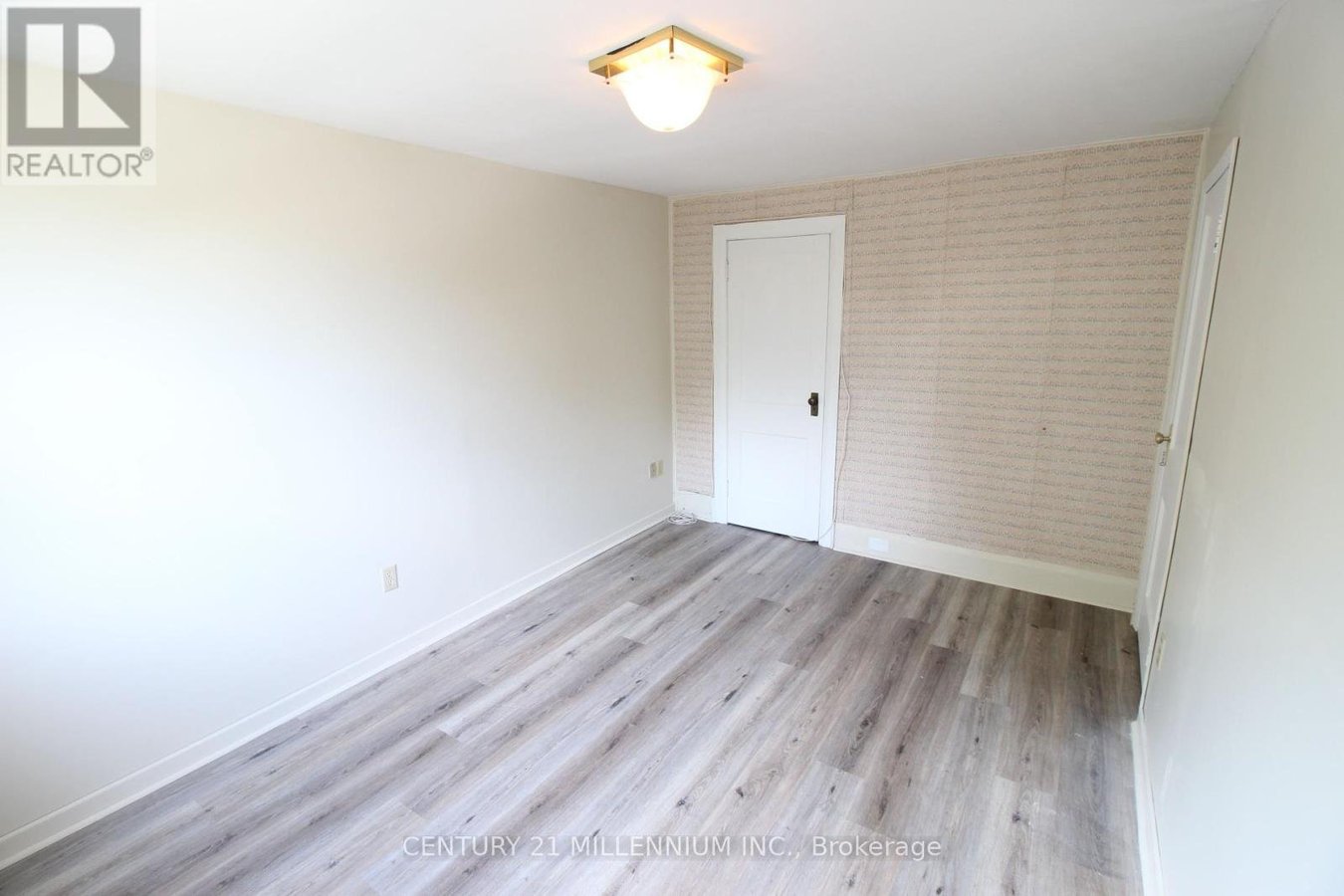 18 GLENVALLEY DRIVE - Photo 32