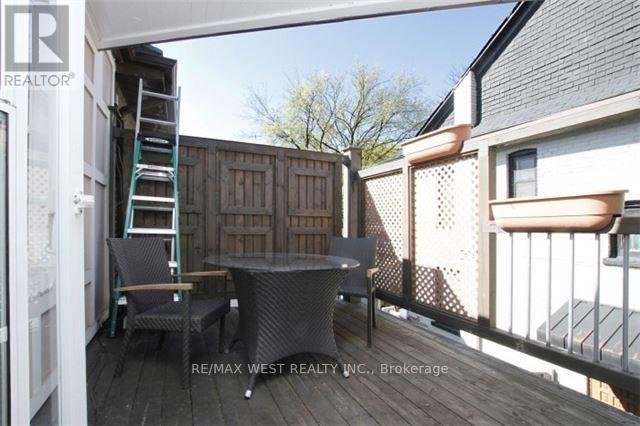 730 LOGAN AVENUE - Photo 16