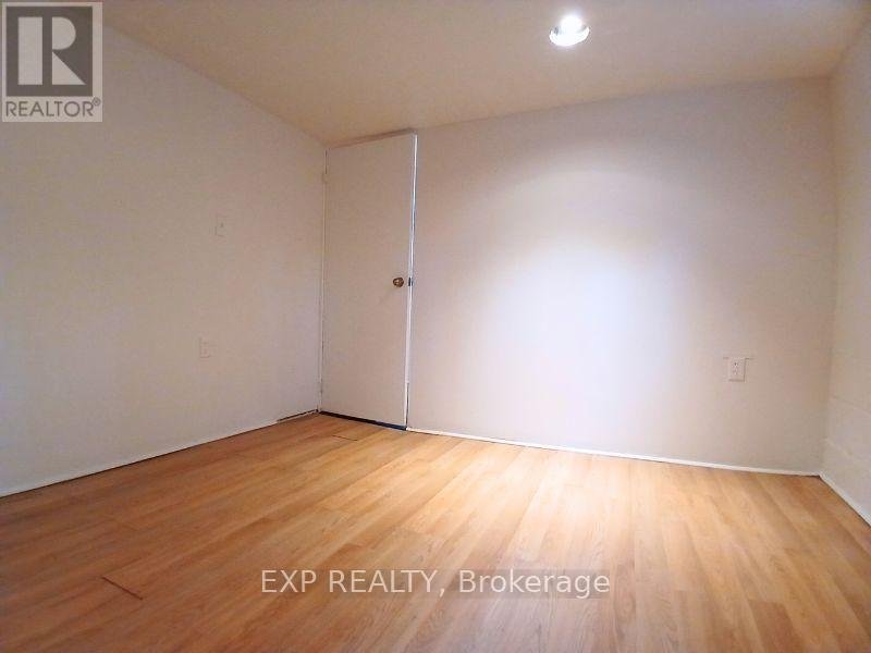 LOWER - 861 COSBURN AVENUE - Photo 6