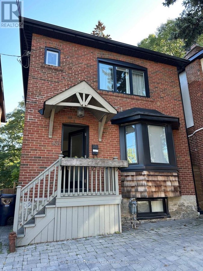 1621 MOUNT PLEASANT ROAD - Photo 1