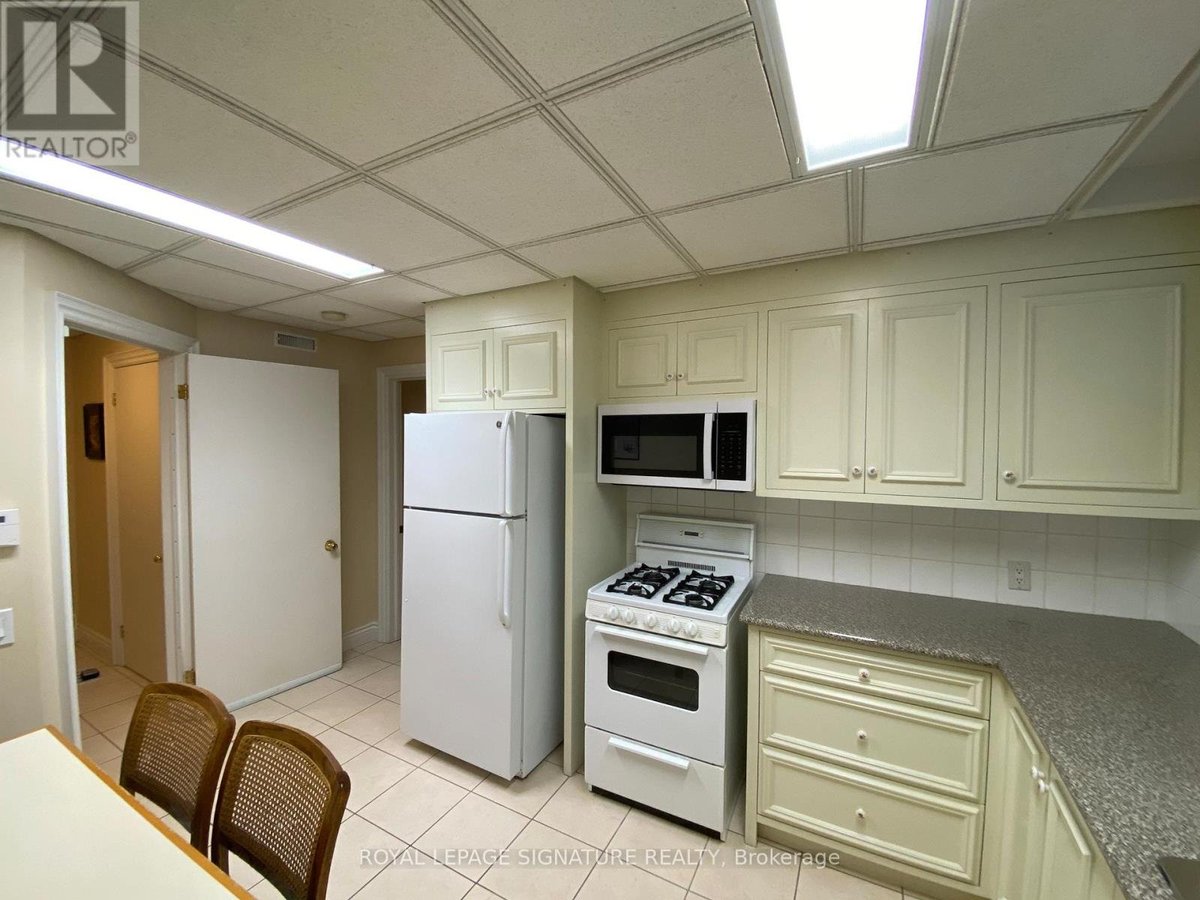 BSMT - 98 WESTMORELAND AVENUE - Photo 4