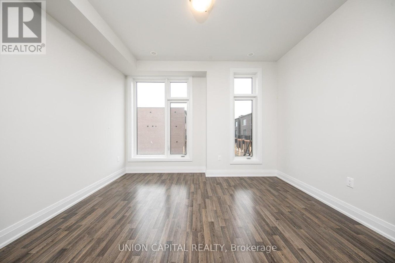 59 CREEKBANK ROAD - Photo 4