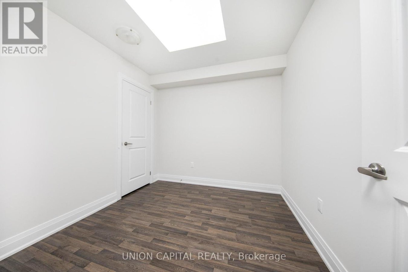 59 CREEKBANK ROAD - Photo 8
