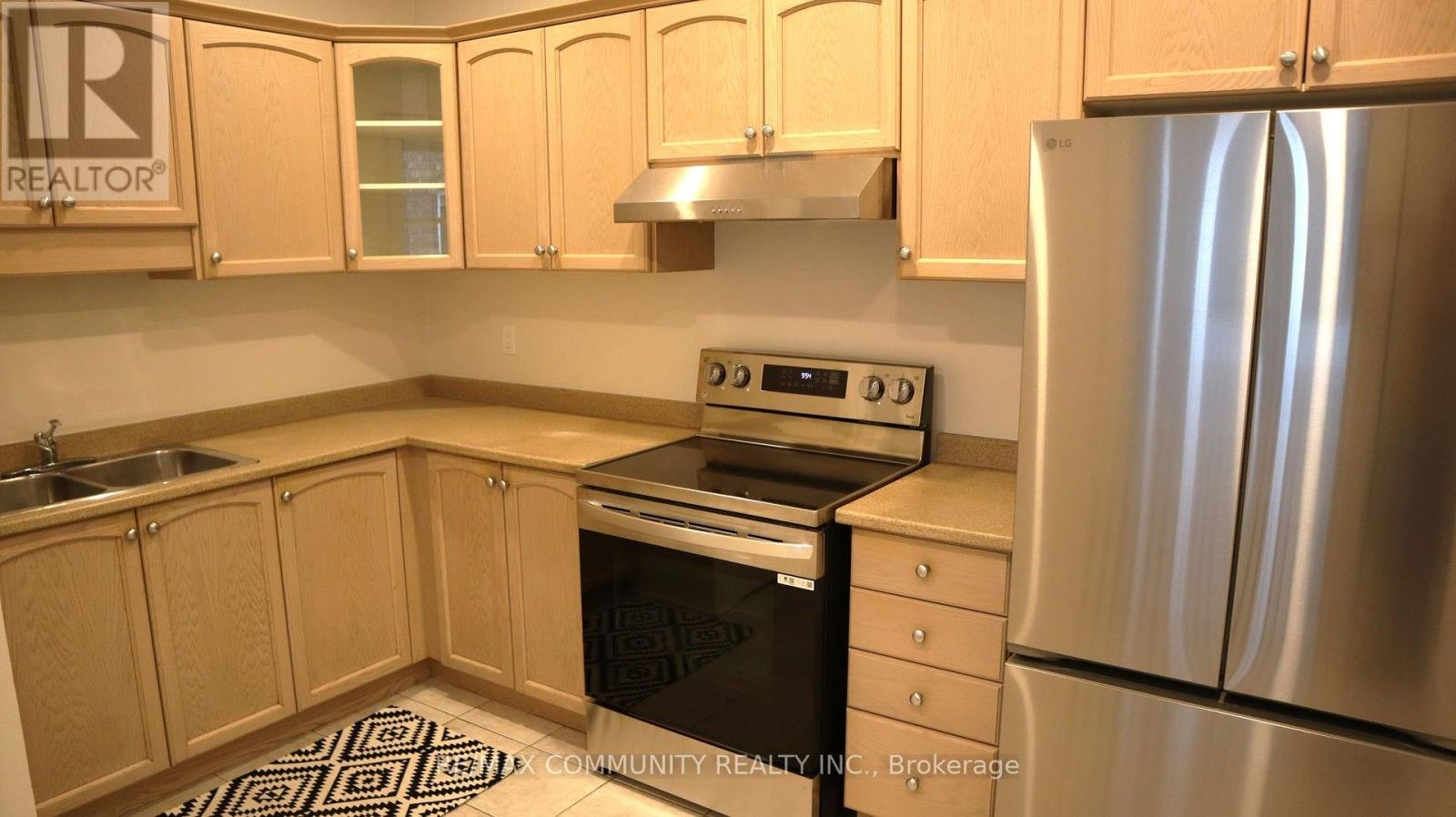 MAIN FL - 731 COXWELL AVENUE - Photo 1