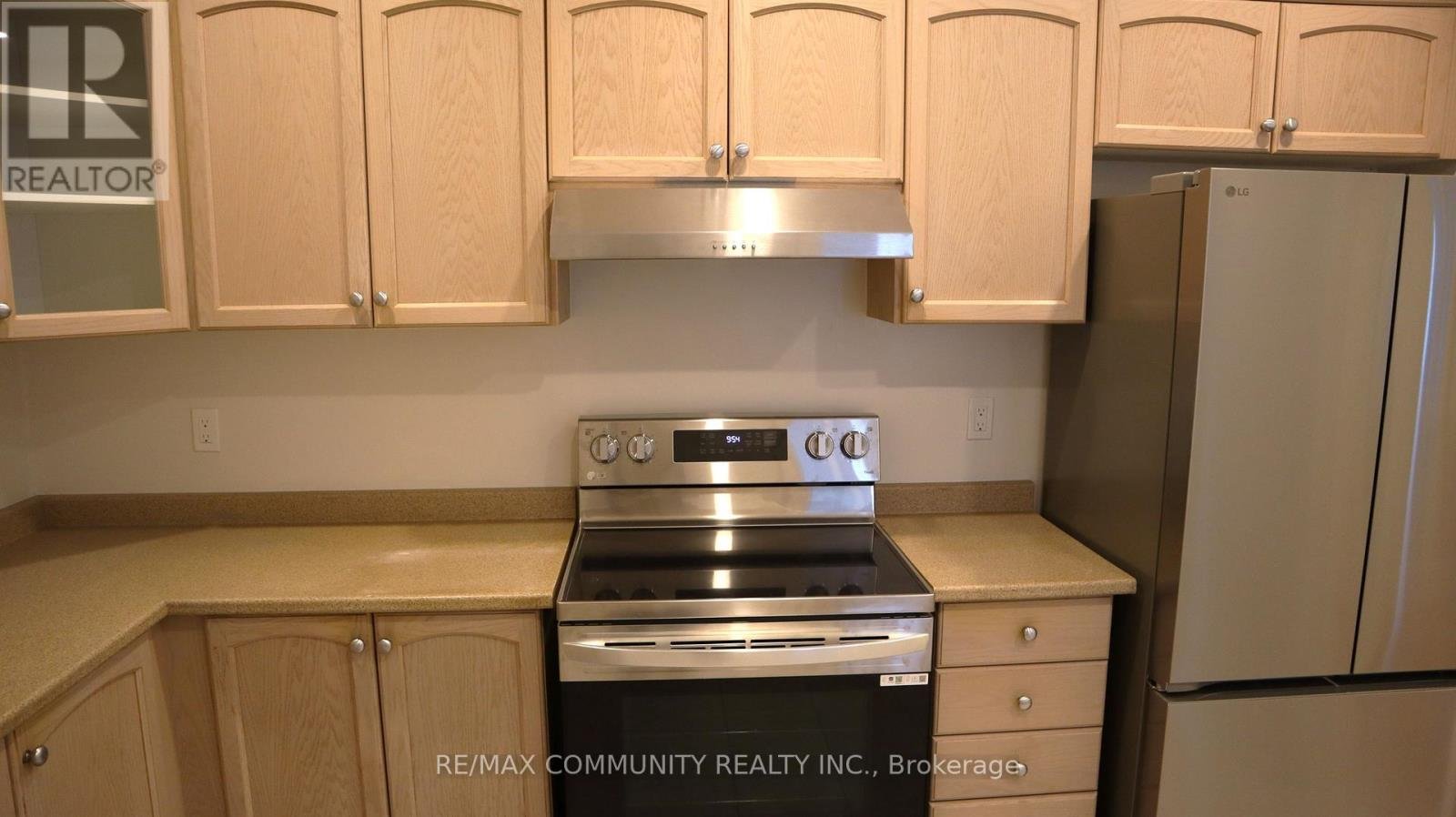 MAIN FL - 731 COXWELL AVENUE - Photo 9