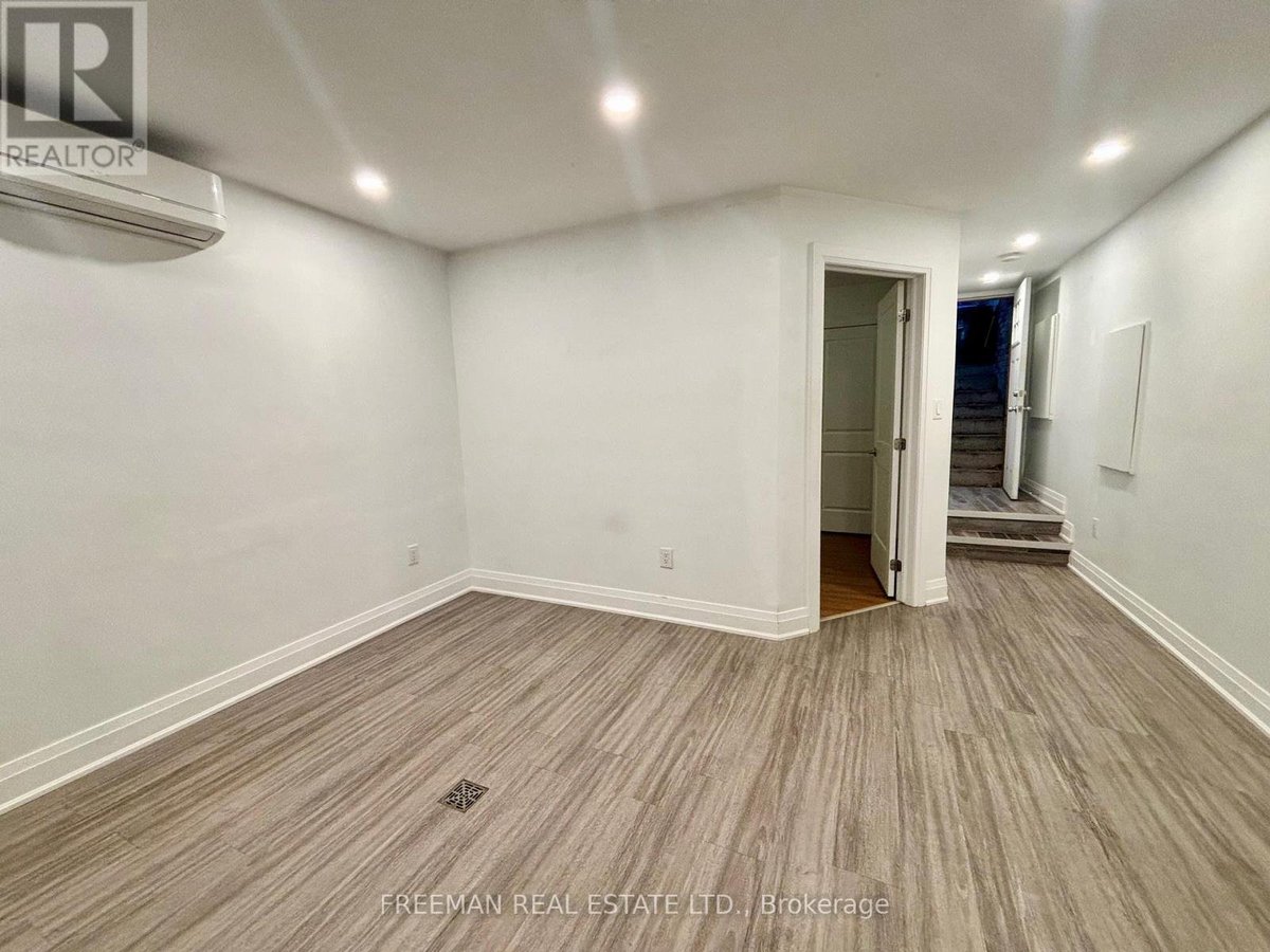 LOWER - 340 HOWLAND AVENUE - Photo 2