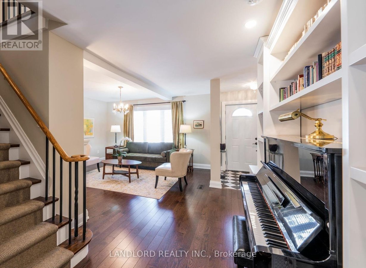 53 WILGAR ROAD - Photo 13
