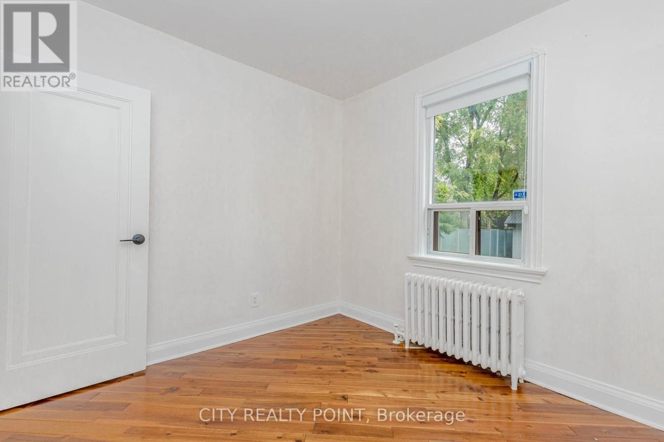 80 ALBANI STREET - Photo 26