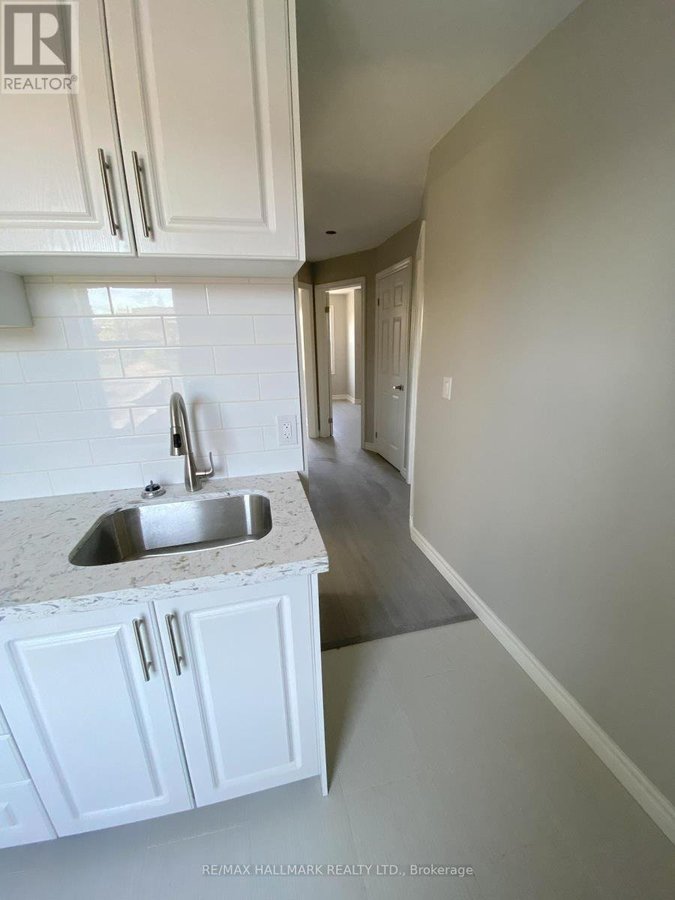 UPPER - 479 MARGUERETTA STREET - Photo 3