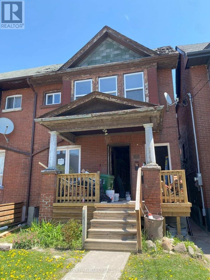 UPPER - 479 MARGUERETTA STREET - Photo 16