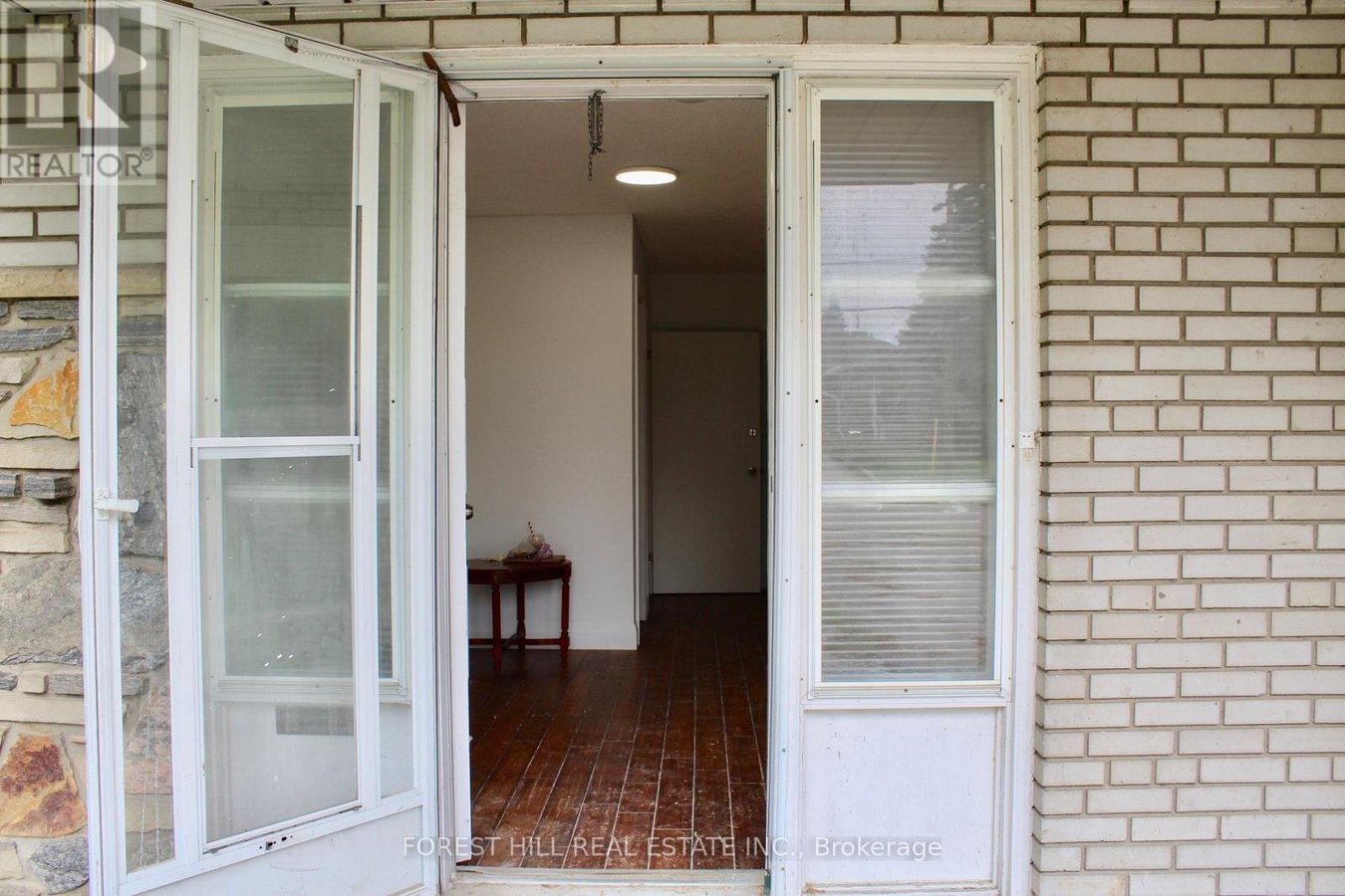 FIRST FLOOR - 8 DOVERWOOD COURT - Photo 5