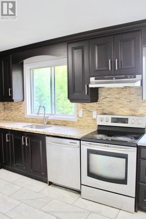 FIRST FLOOR - 8 DOVERWOOD COURT - Photo 17