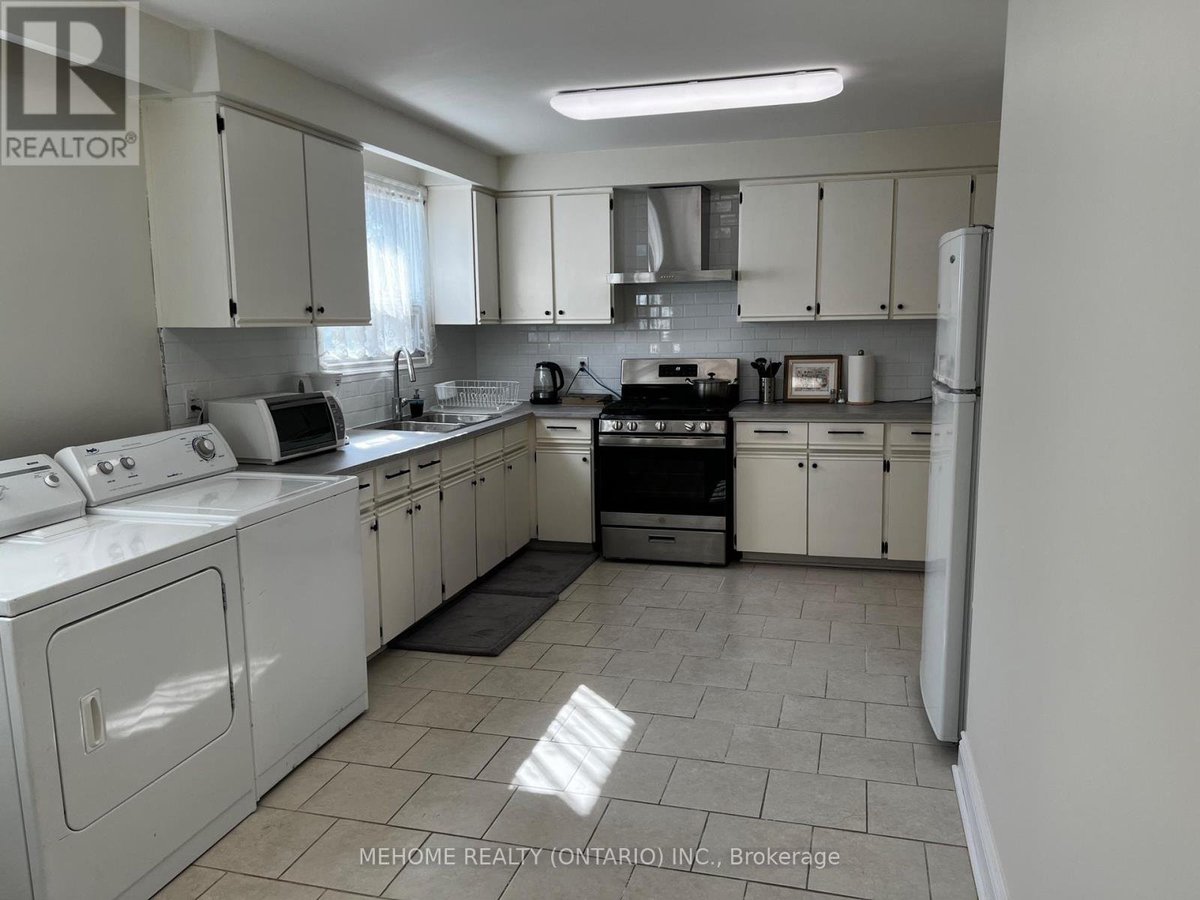 MATER-BR1 - 126 EDMONTON DRIVE - Photo 8