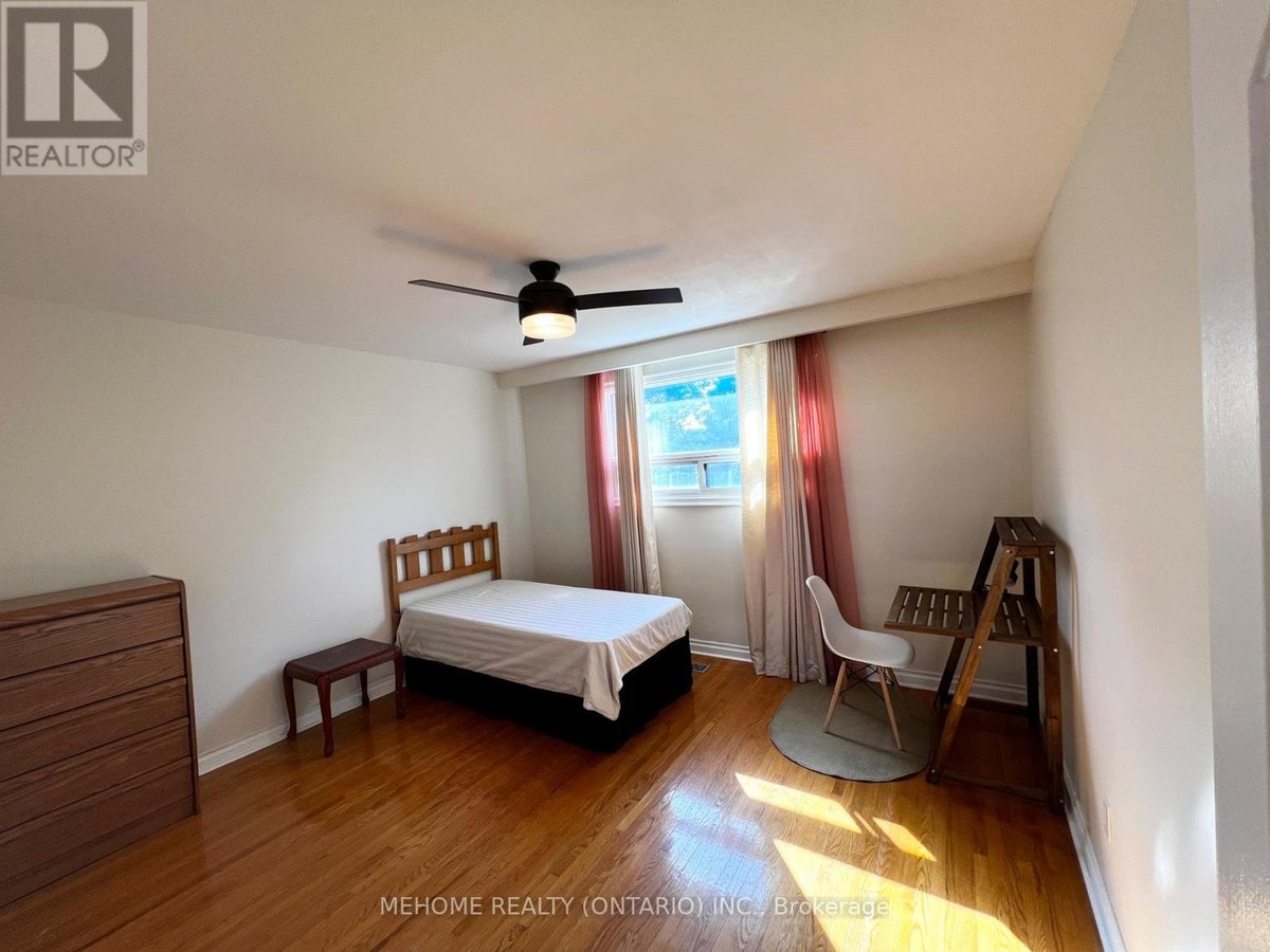 MATER-BR1 - 126 EDMONTON DRIVE - Photo 14