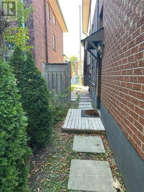 LOWER - 563 OSSINGTON AVENUE - Photo 2