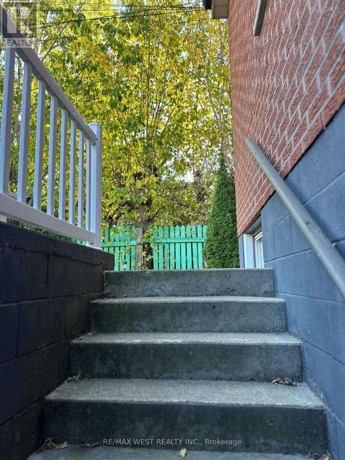 LOWER - 563 OSSINGTON AVENUE - Photo 4