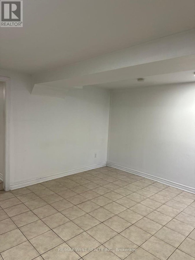 LOWER - 563 OSSINGTON AVENUE - Photo 10