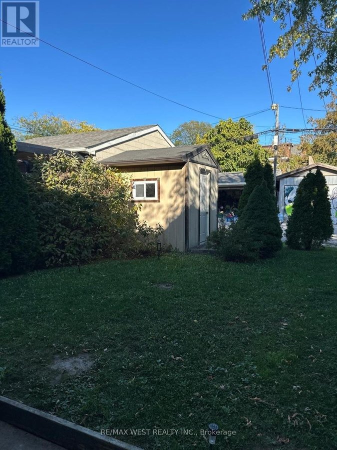 LOWER - 563 OSSINGTON AVENUE - Photo 17