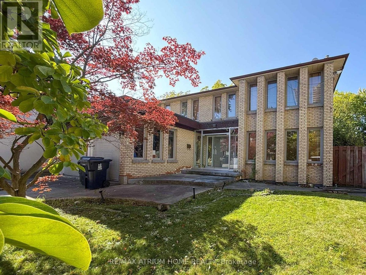 ROOM 2 - 42 FAIRCHILD AVENUE - Photo 3
