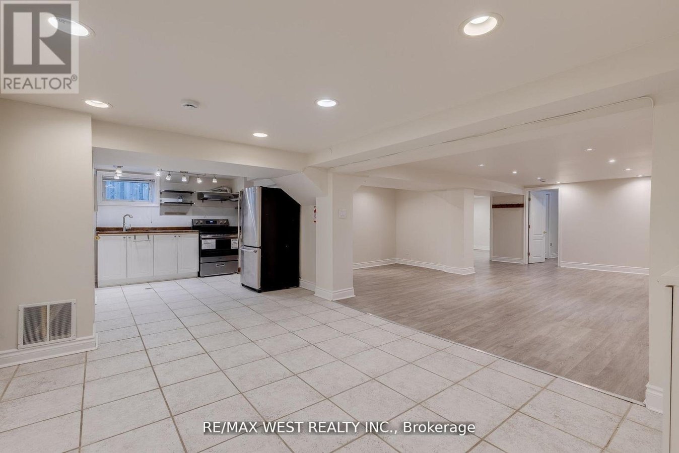 LOWER - 606 CONACHER DRIVE - Photo 1