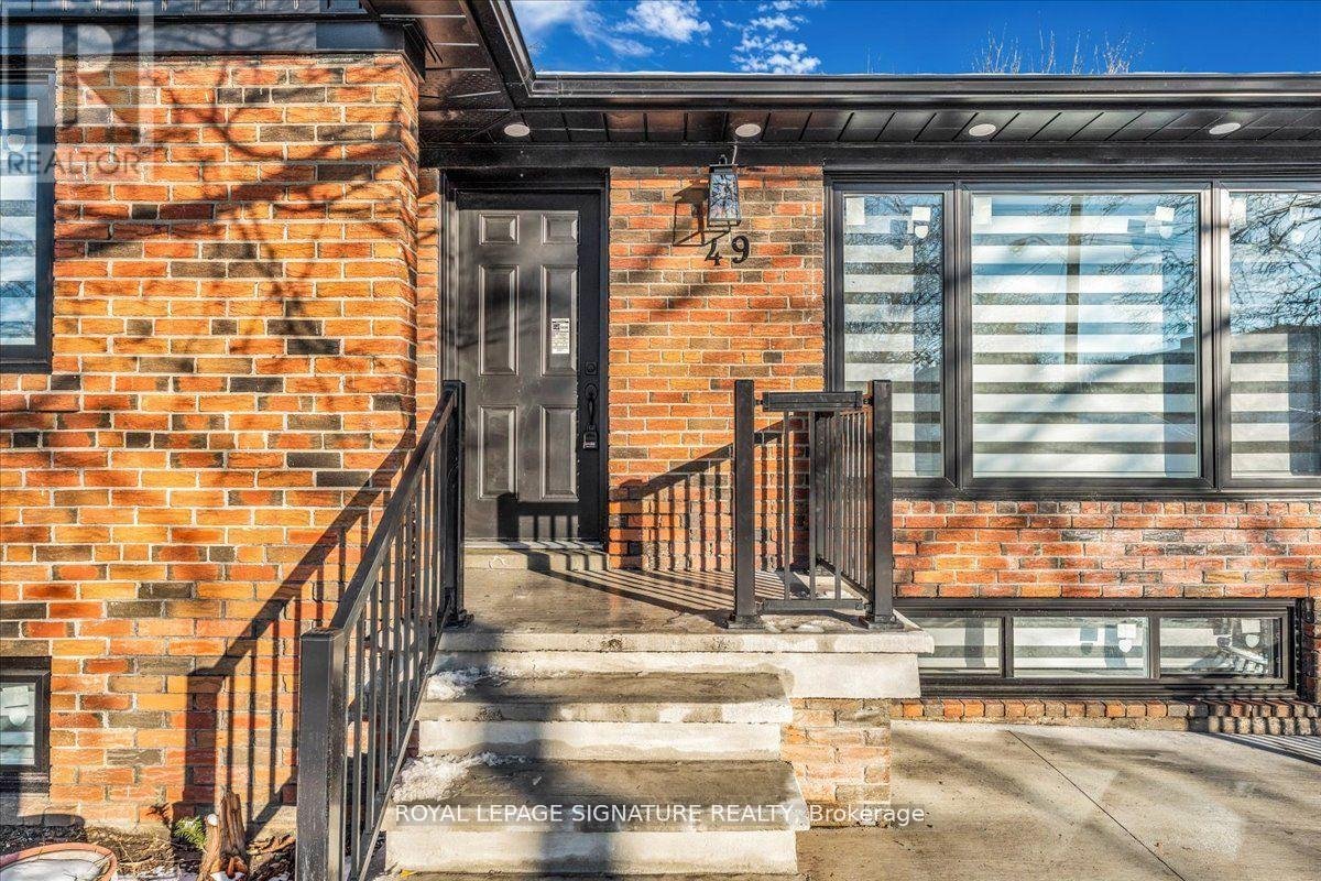 MAIN - 49 IVORDALE CRESCENT - Photo 2