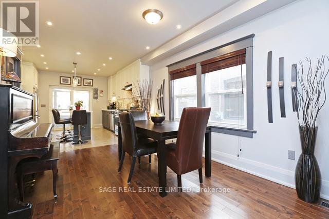 258 SILVER BIRCH AVENUE - Photo 9