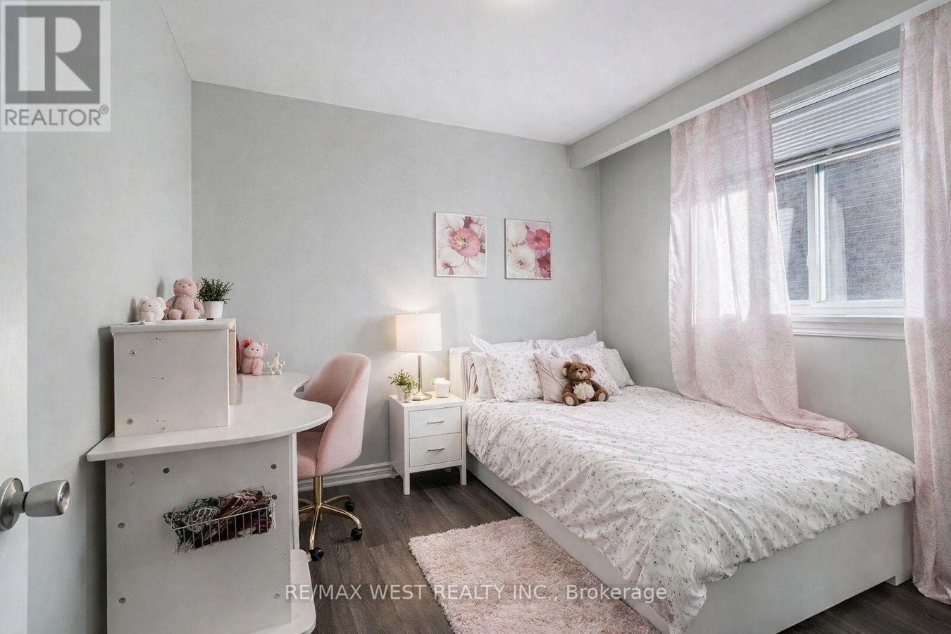 MAIN - 24 CLARION ROAD - Photo 12