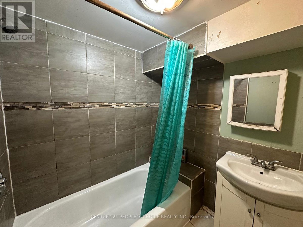 BSMT - 142 SILVERSTONE DRIVE - Photo 9
