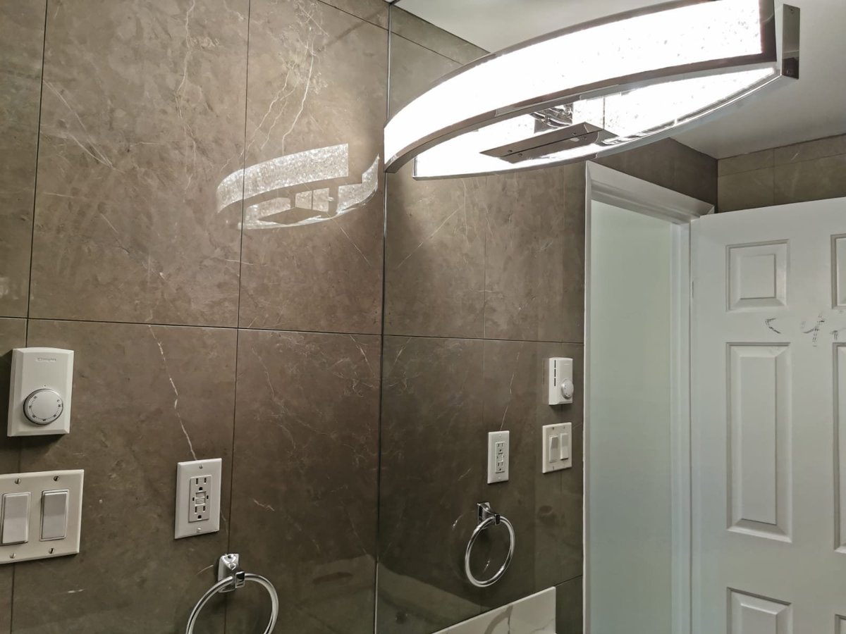 1809 Danforth Avenue - Photo 8