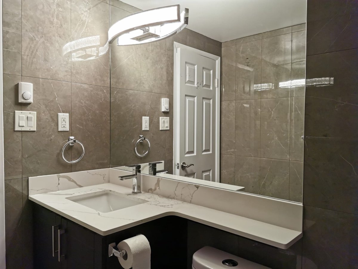1809 Danforth Avenue - Photo 10