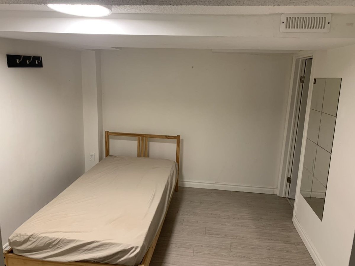 110 Beatrice Street - Photo 4