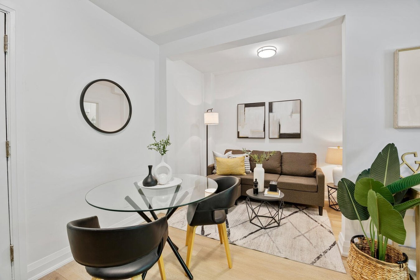 134 Carlton Street - Photo 3