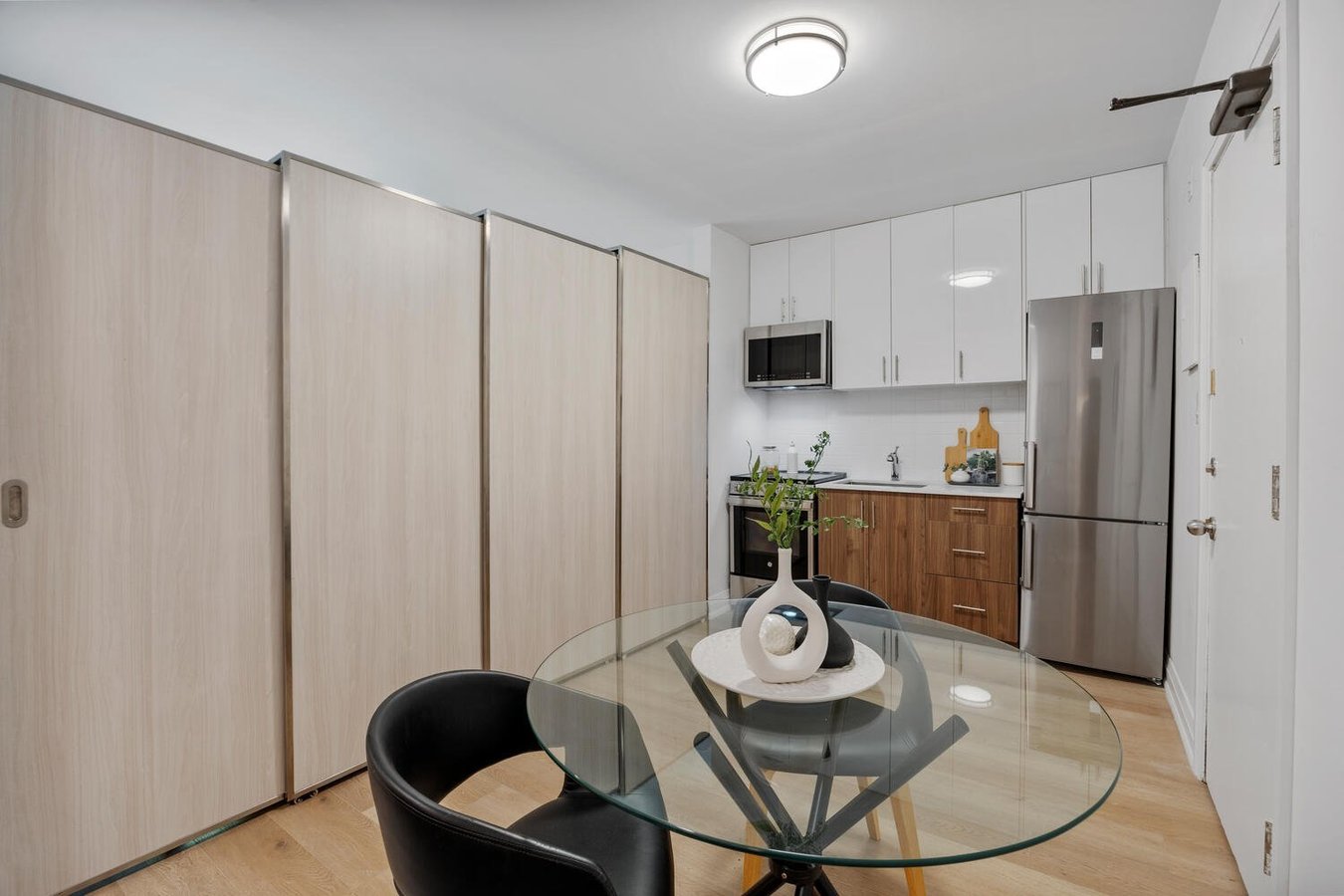 134 Carlton Street - Photo 5