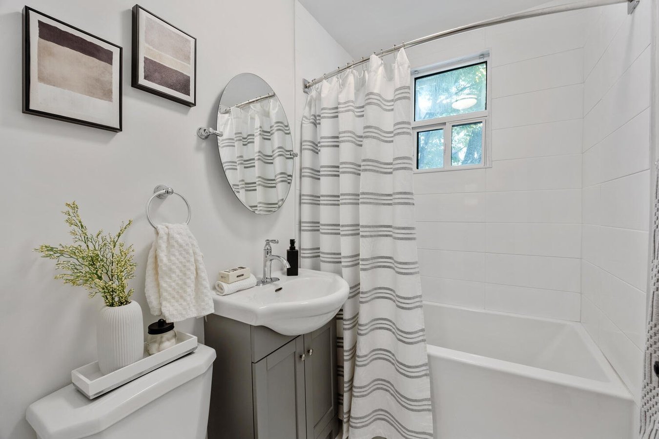 134 Carlton Street - Photo 7