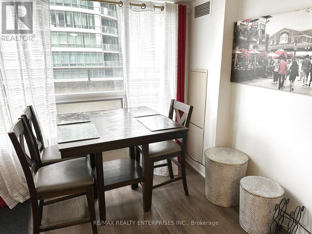517 - 20 BLUE JAYS WAY - Photo 12