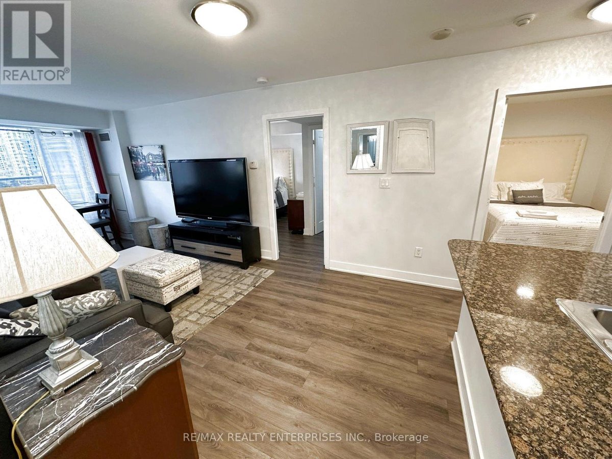 517 - 20 BLUE JAYS WAY - Photo 25