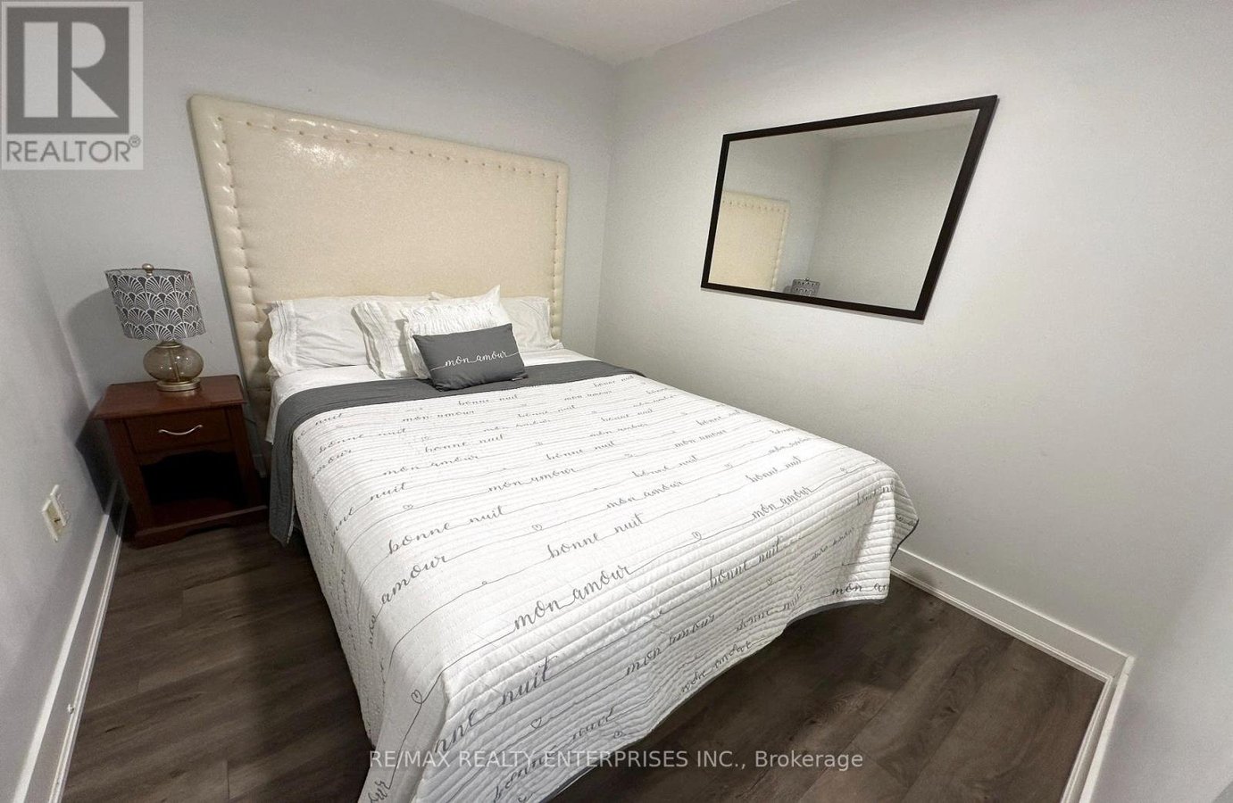 517 - 20 BLUE JAYS WAY - Photo 26