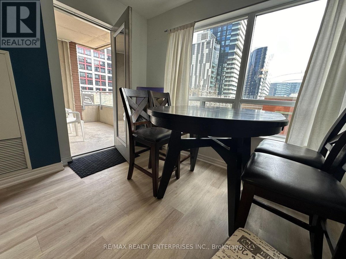 436 - 250 WELLINGTON STREET W - Photo 11