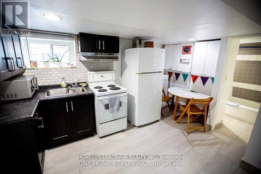 245 SAMMON AVENUE - Photo 2