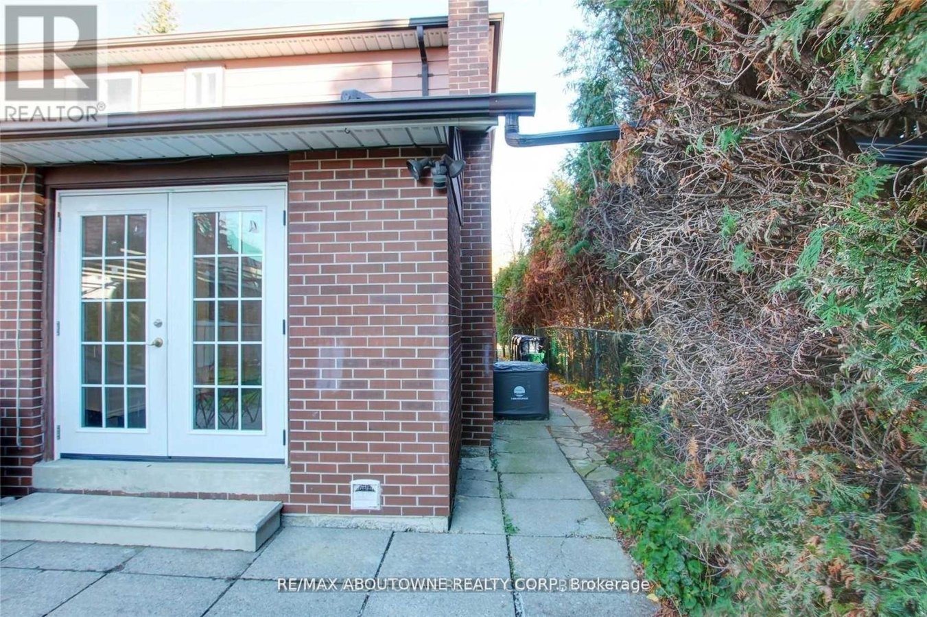 LOWER - 14 ANGUS DRIVE - Photo 4