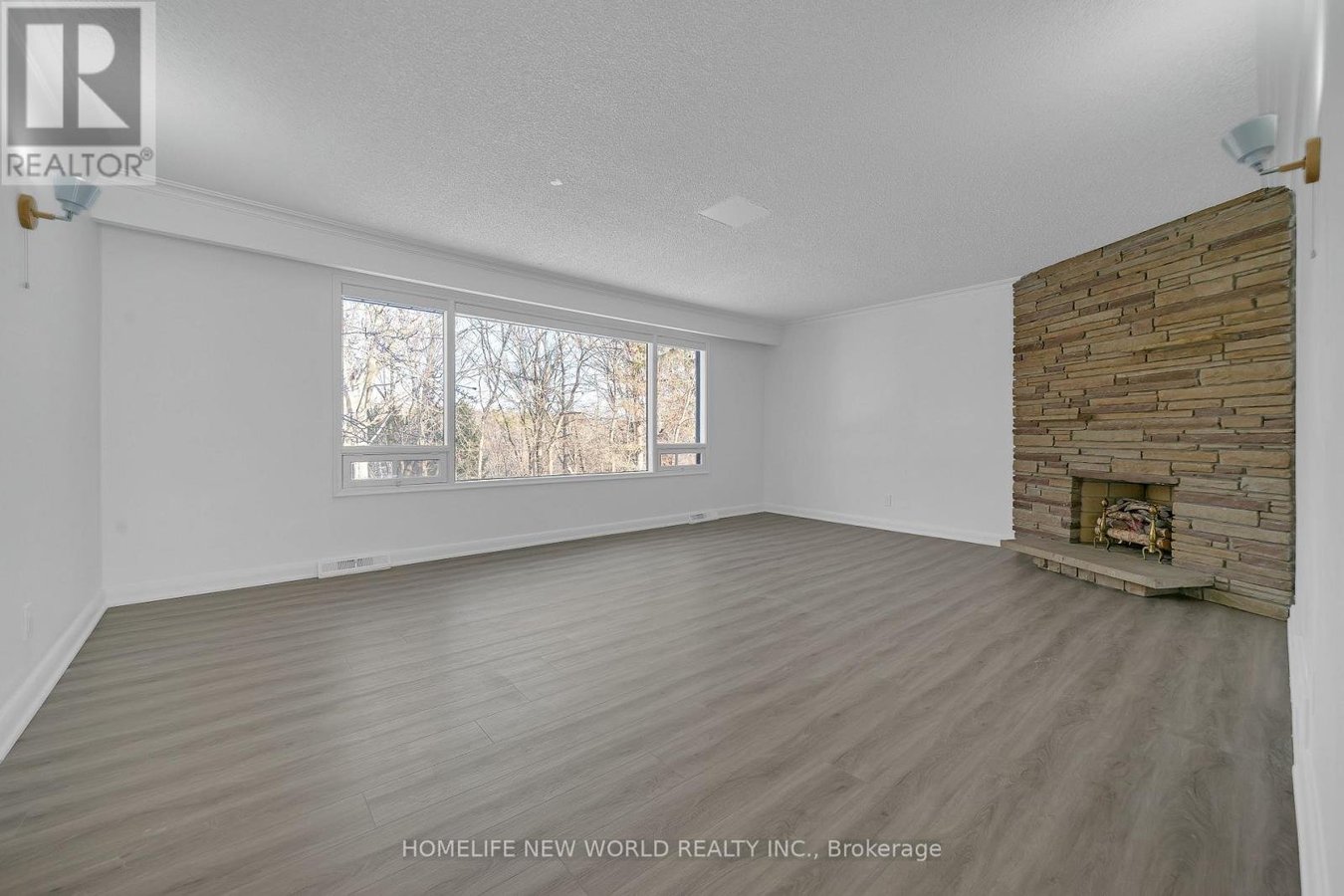 MAIN FLOOR - 129 BURBANK DRIVE - Photo 6