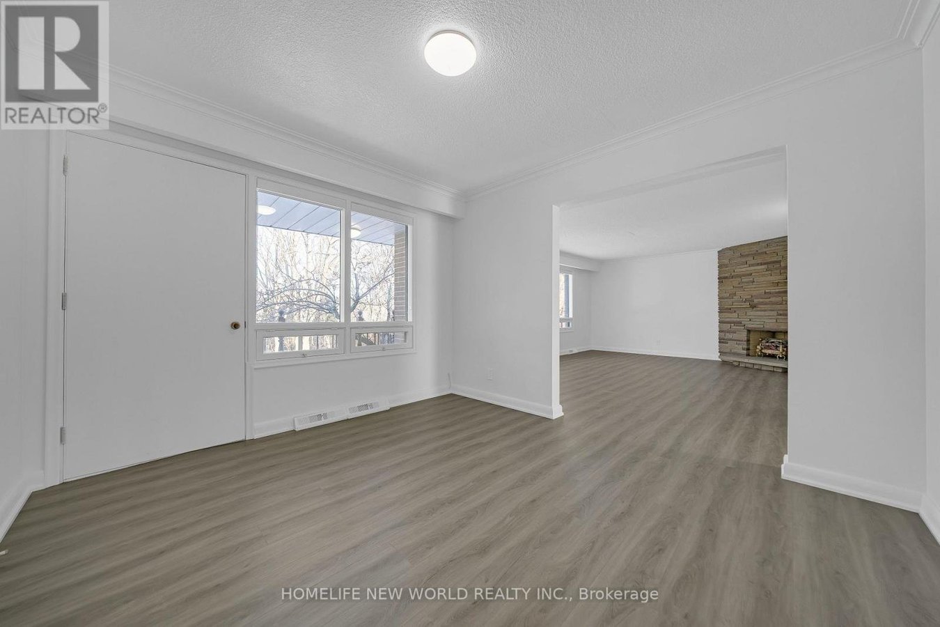 MAIN FLOOR - 129 BURBANK DRIVE - Photo 11