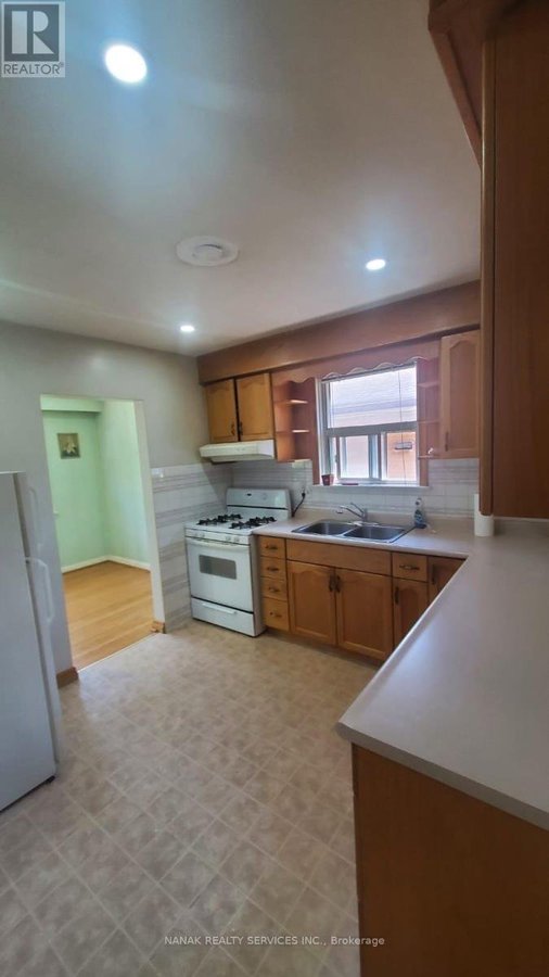 24 ALHART DRIVE - Photo 14