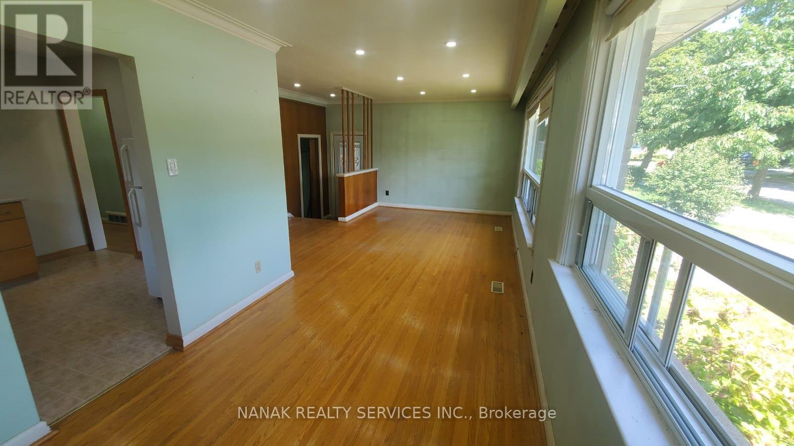 24 ALHART DRIVE - Photo 16