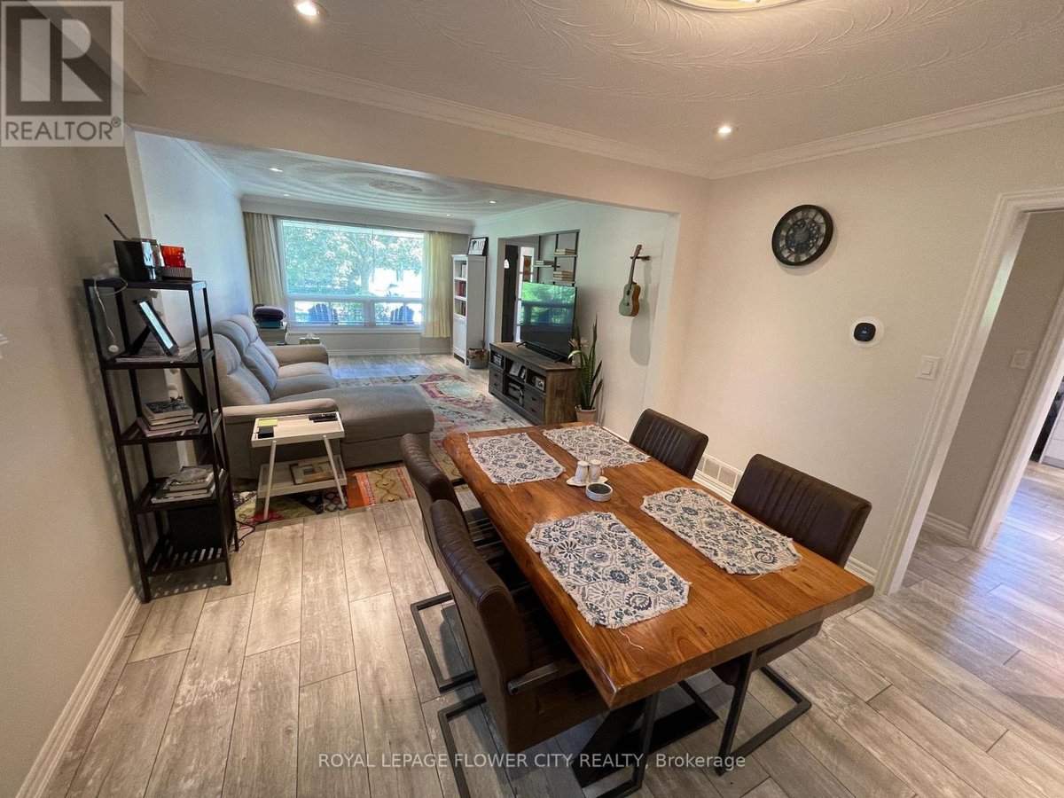 MAIN LEVEL - 62 EDMONTON ROAD - Photo 5