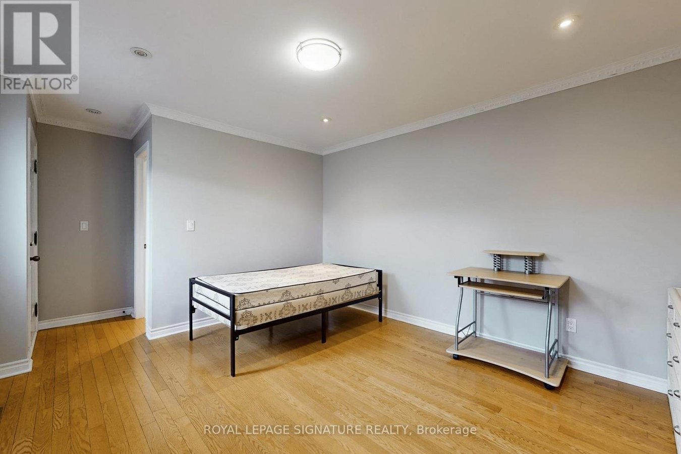 950 GREENWOOD AVENUE - Photo 22