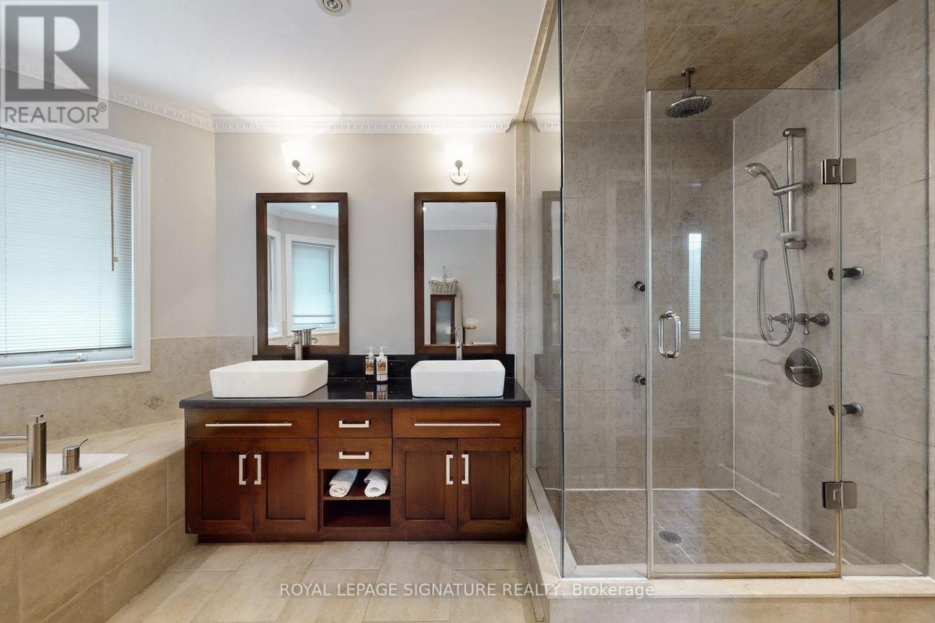 950 GREENWOOD AVENUE - Photo 26